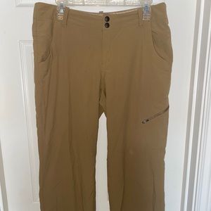 Eddie Bauer First Ascent hiking pants
